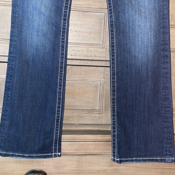Miss Me jeans, size 29 - Picture 7 of 7